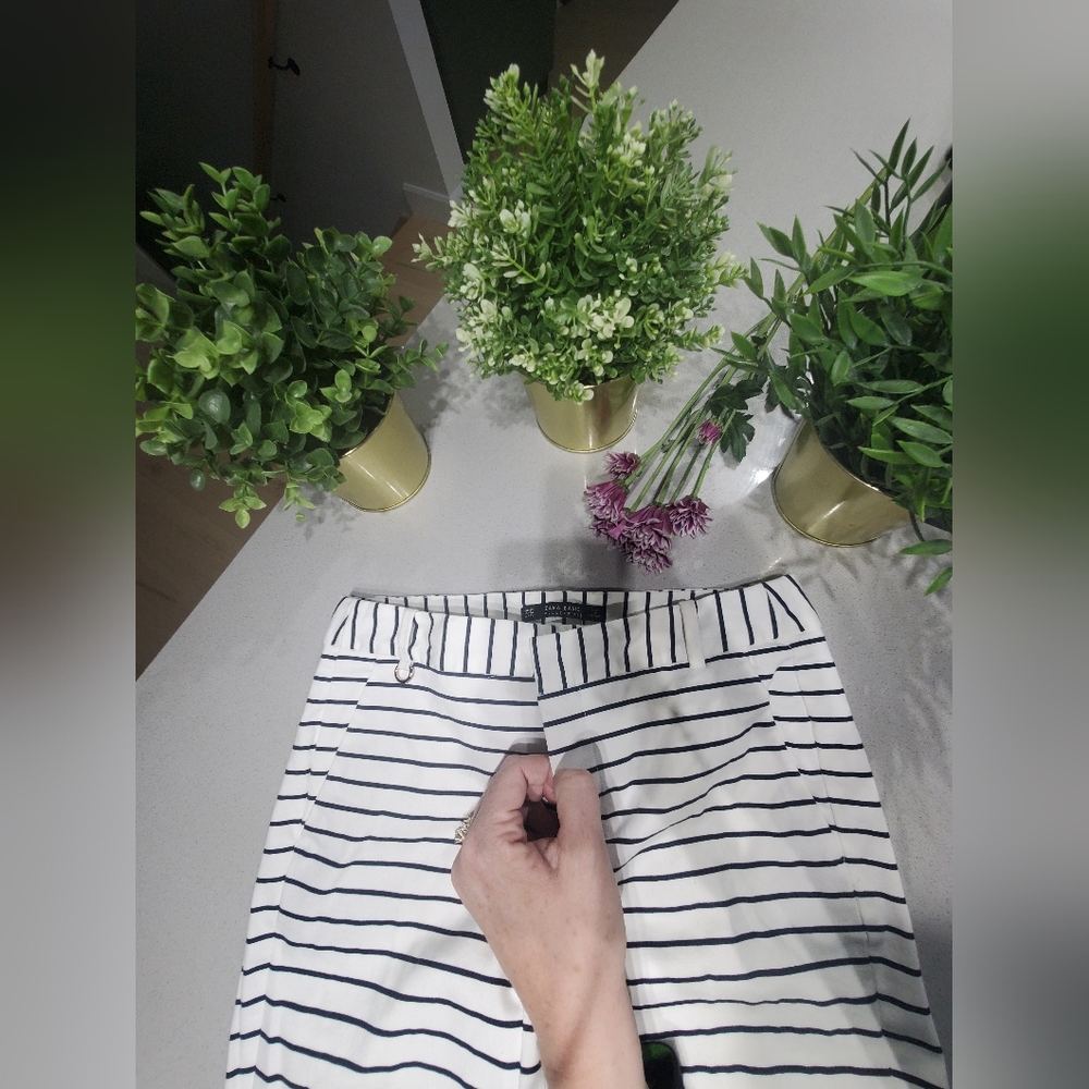NWOT ZARA Sublime pantalon à jambes droites ajustées rayé blanc et noir - Picture 5 of 8